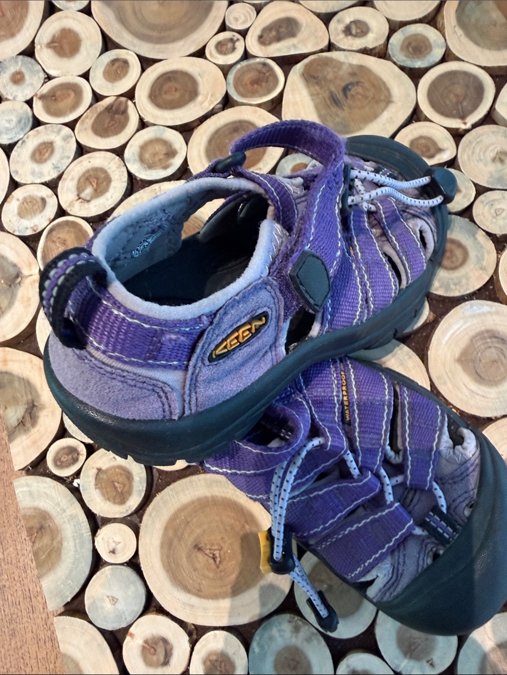 KEEN Girls Sandals - Meant to get Wet - Picture 4 of 4